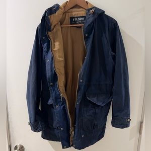 Women’s Filson Pinedale All Season Rain Jacket in Navy color, Size L